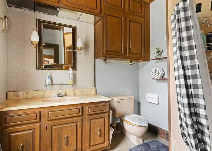 Historic Brick Near River And Downtown Holiday home *